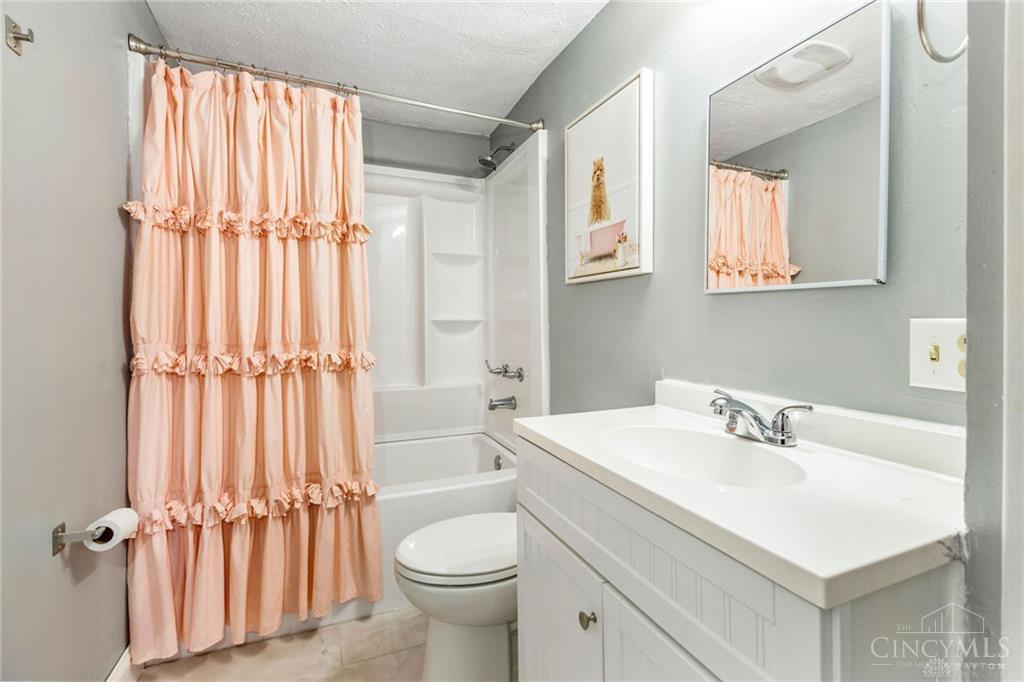 7426 Martz Paulin Road, Franklin Twp, OH, 45005 — photo 24
