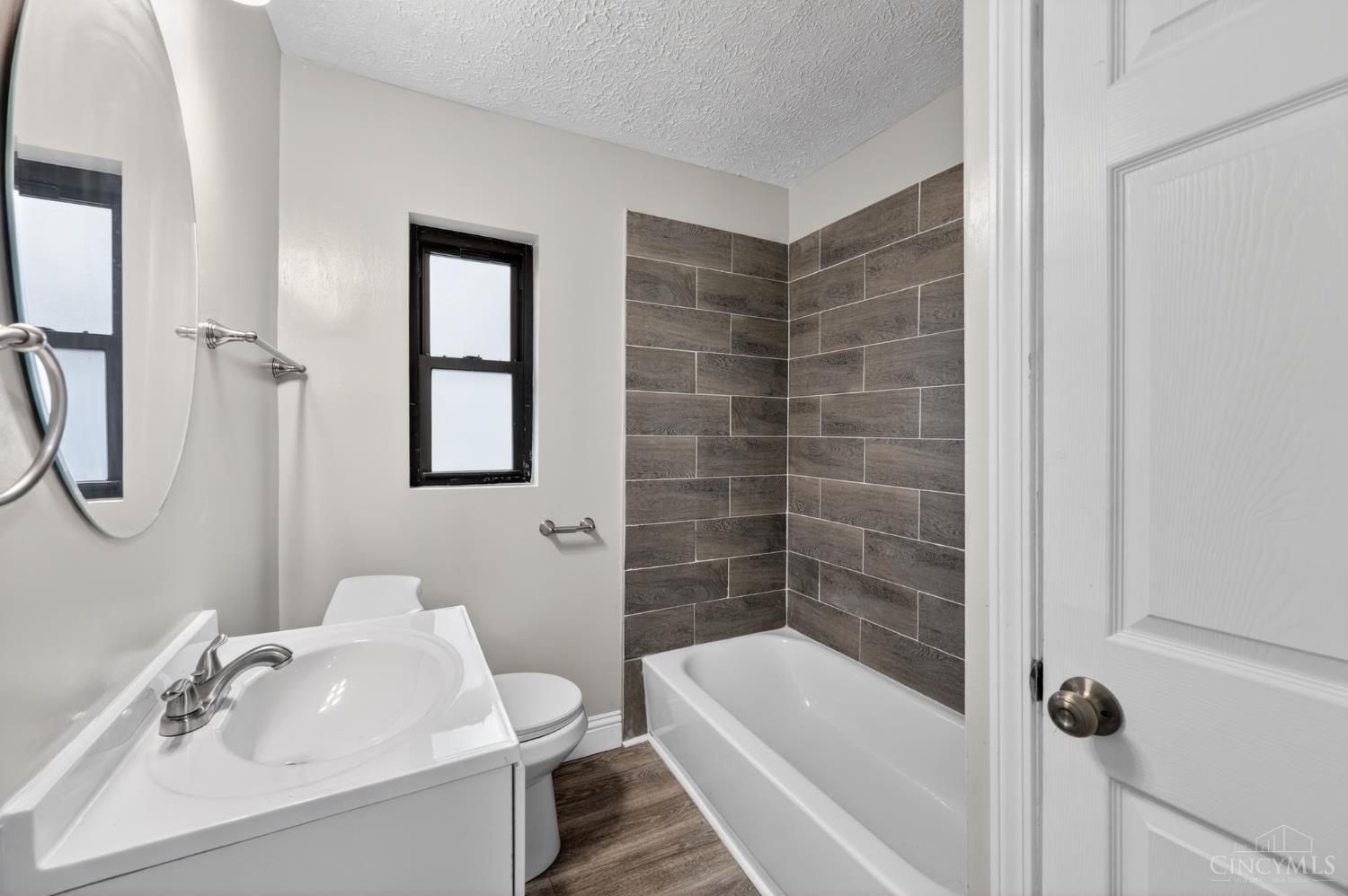 1818 Lawn Avenue, Cincinnati, OH, 45237 — photo 13