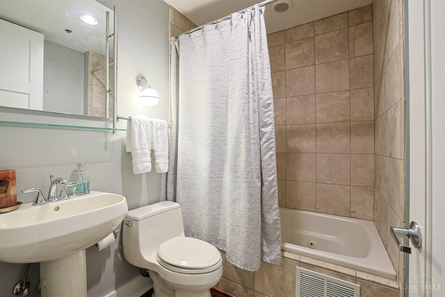 26 Sixth Street #504, Cincinnati, OH, 45202 — photo 22