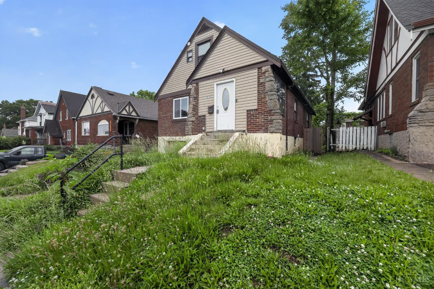 1818 Lawn Avenue, Cincinnati, OH, 45237 — photo 3