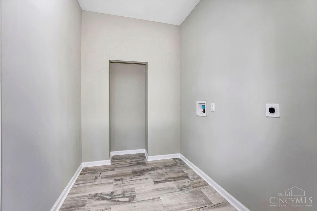 4703 Stewart Avenue, Cincinnati, OH, 45227 — photo 23