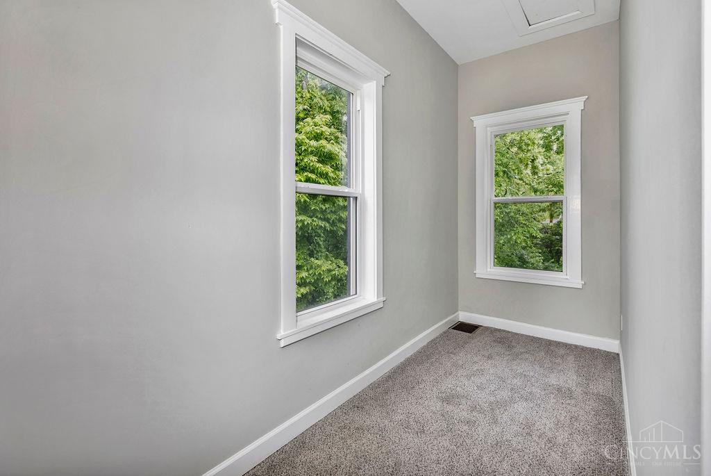4703 Stewart Avenue, Cincinnati, OH, 45227 — photo 31