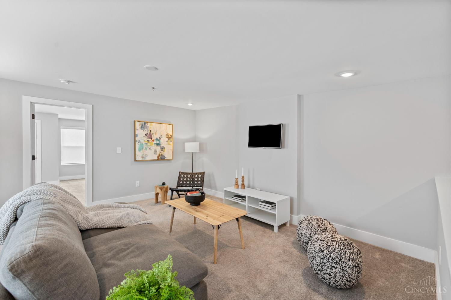 1648 Dauner Avenue #B, Cincinnati, OH, 45207 — photo 28