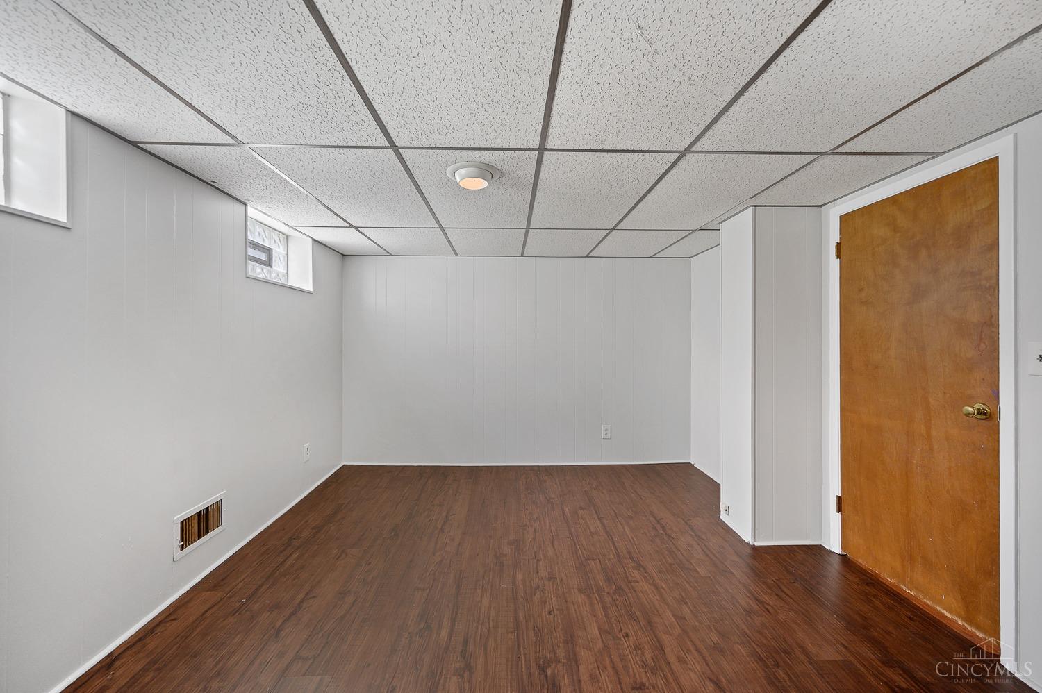 1723 Tuxworth Avenue, Cincinnati, OH, 45238 — photo 32