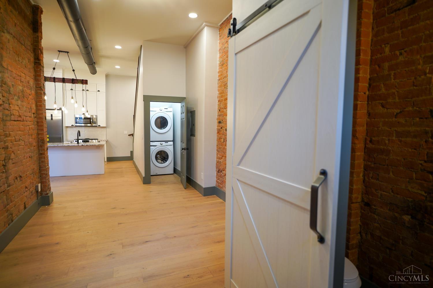 472 Dayton Street #2, Cincinnati, OH, 45214 — photo 2
