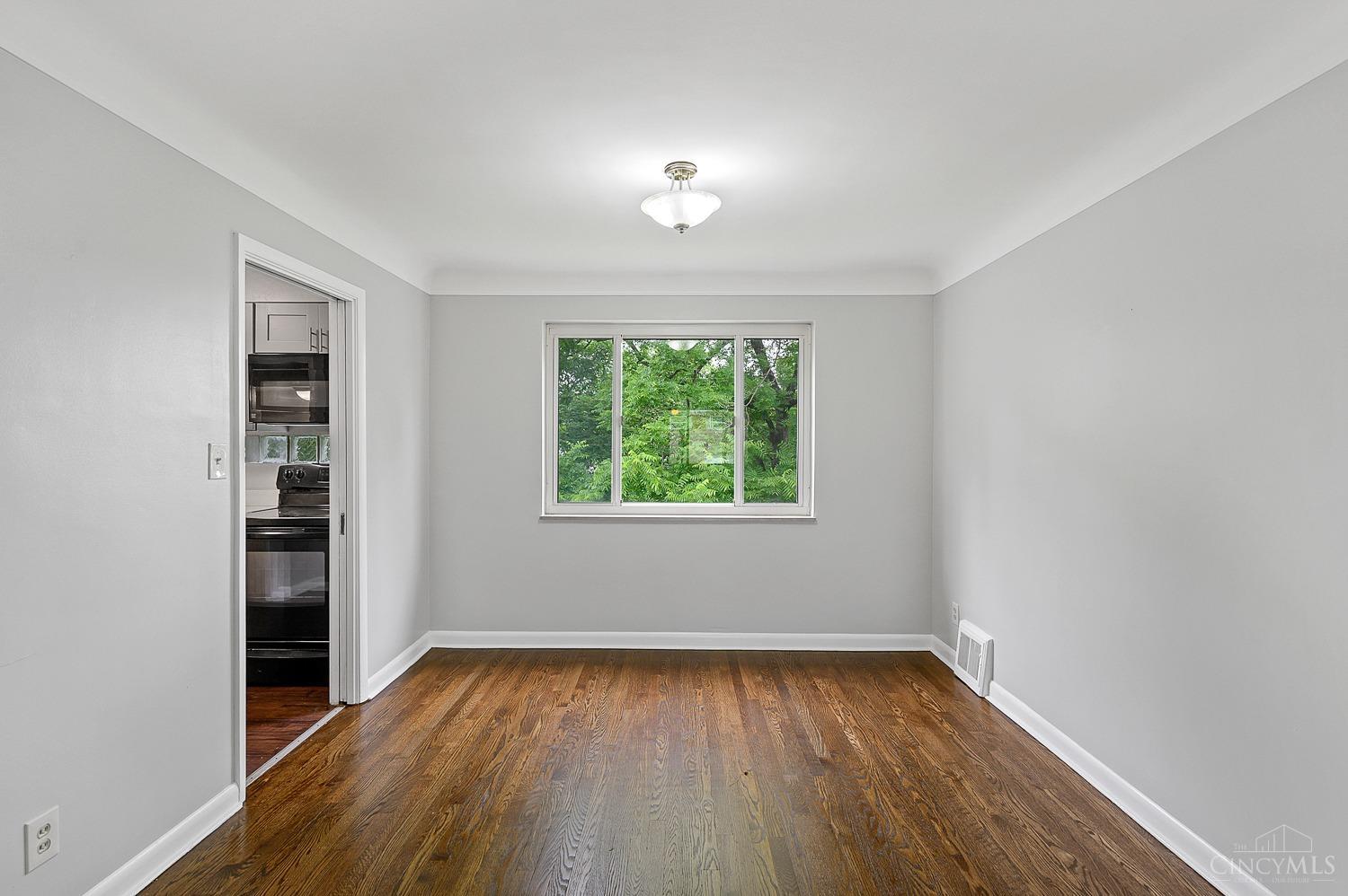 1723 Tuxworth Avenue, Cincinnati, OH, 45238 — photo 15