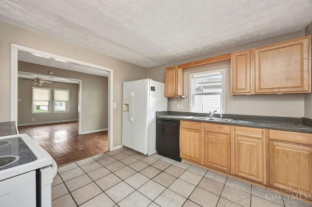 3120 Illinois Ave, Middletown, OH, 45042 — photo 2