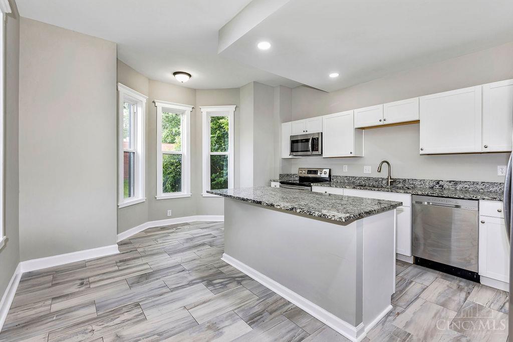 4703 Stewart Avenue, Cincinnati, OH, 45227 — photo 11