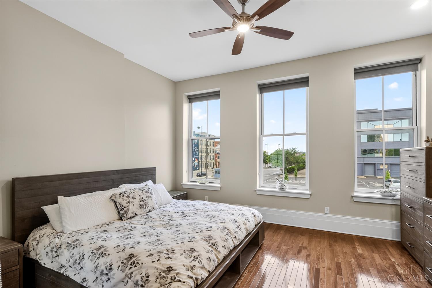1008 Elm Street, Cincinnati, OH, 45202 — photo 18