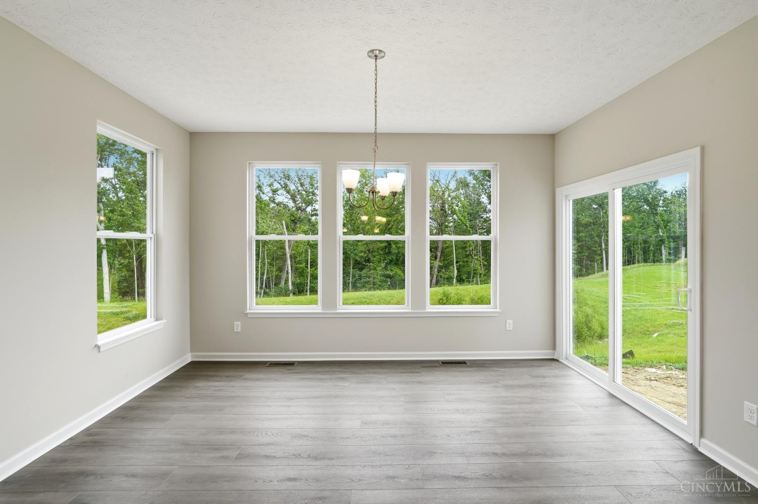 1204 Eagle Boulevard, Hamilton Twp, OH, 45039 — photo 14