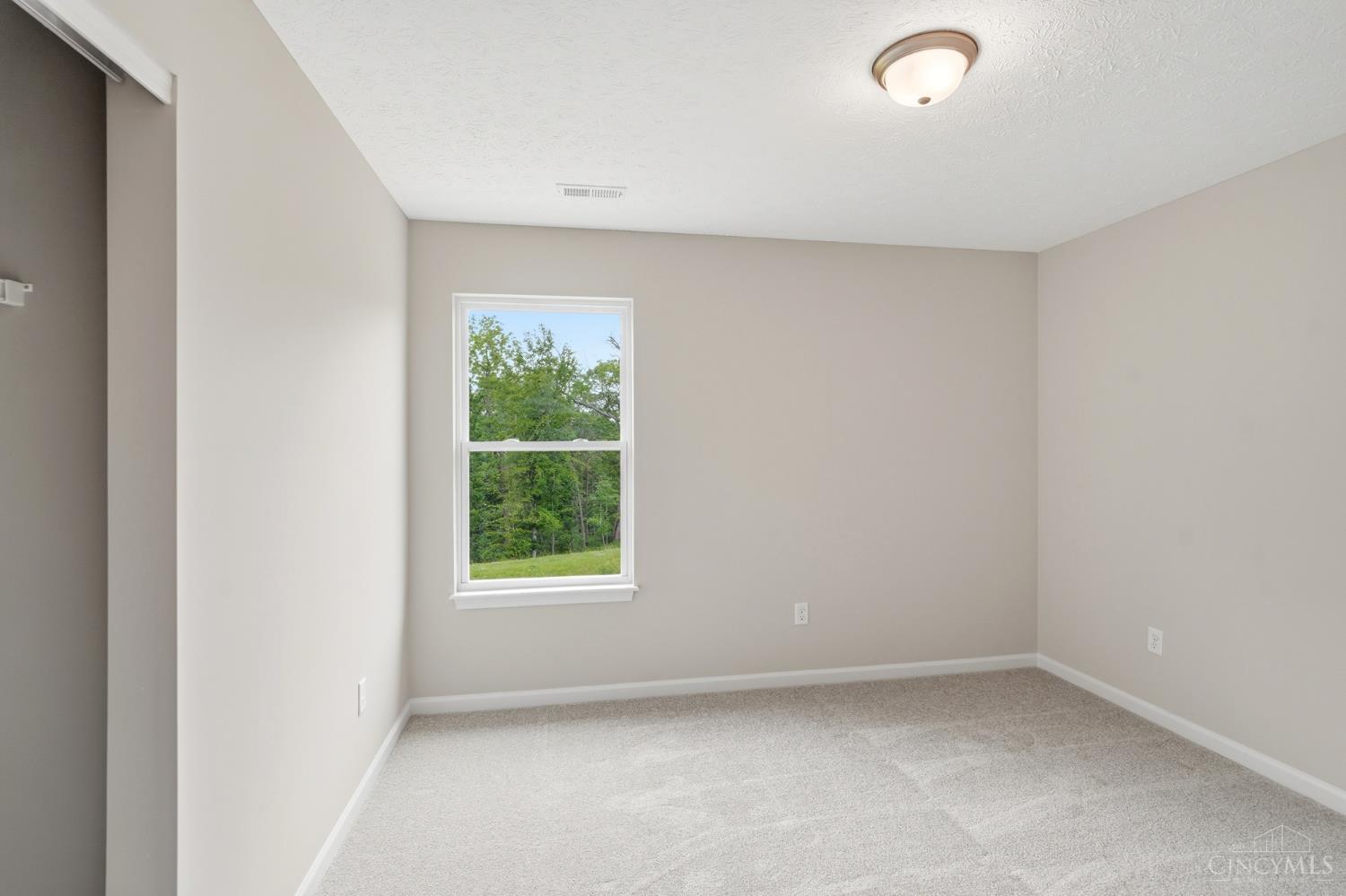 1204 Eagle Boulevard, Hamilton Twp, OH, 45039 — photo 24