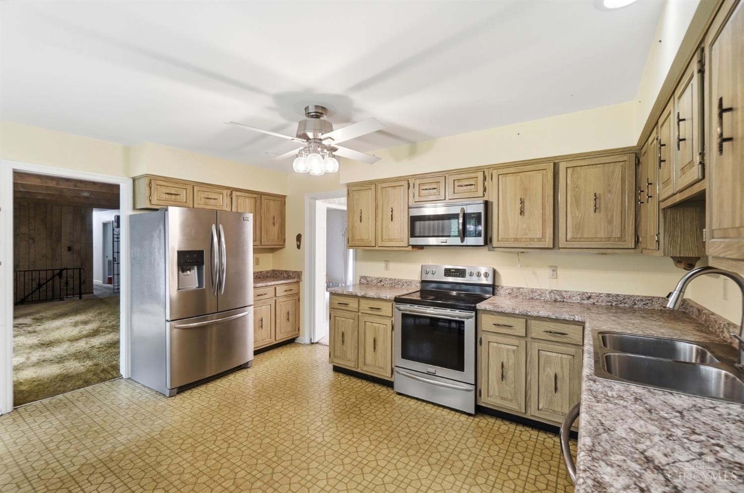 4 Beechurst Woods Lane, Green Twp, OH, 45233 — photo 14