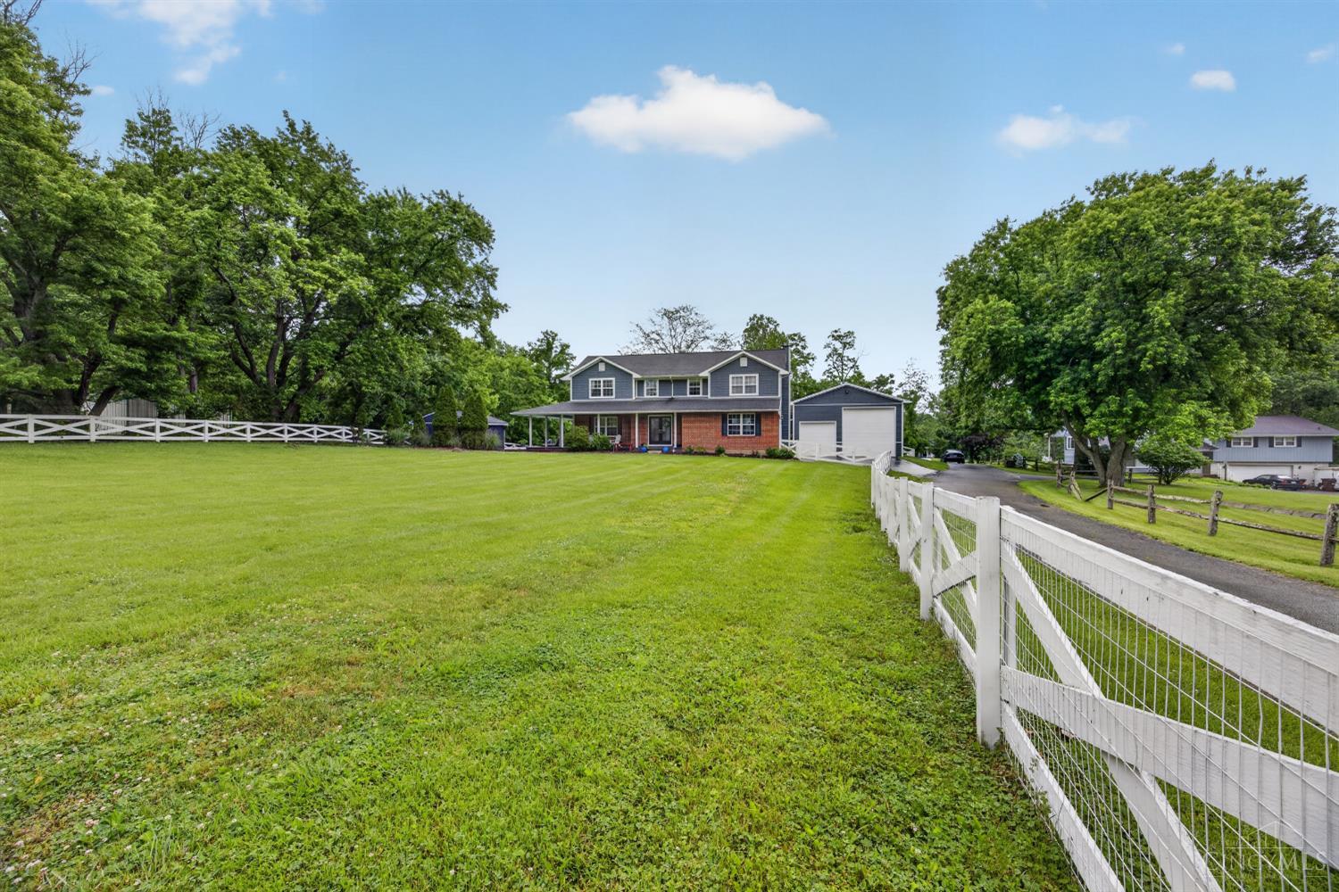 833 Carpenter Road, Miami Twp, OH, 45140