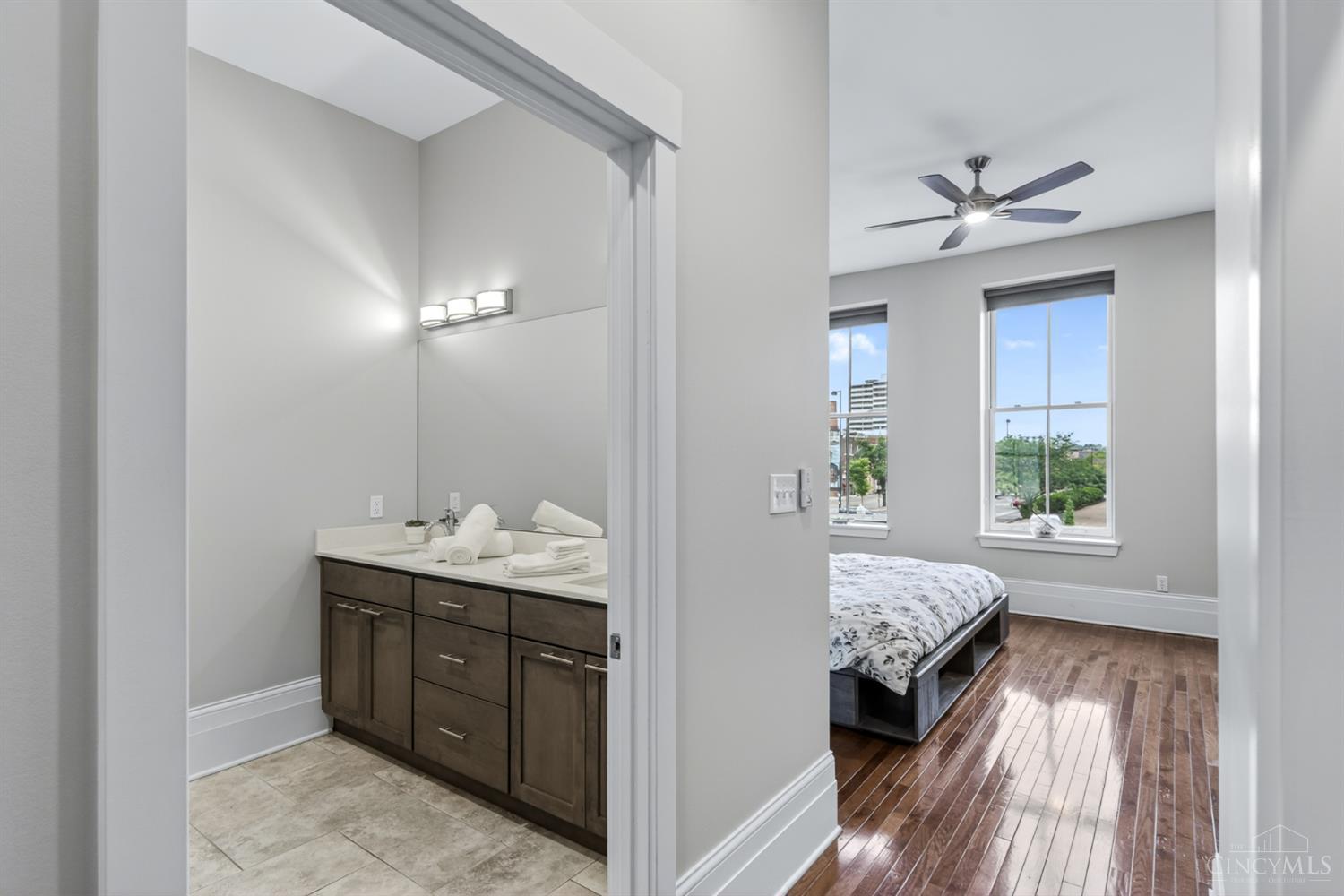 1008 Elm Street, Cincinnati, OH, 45202 — photo 16