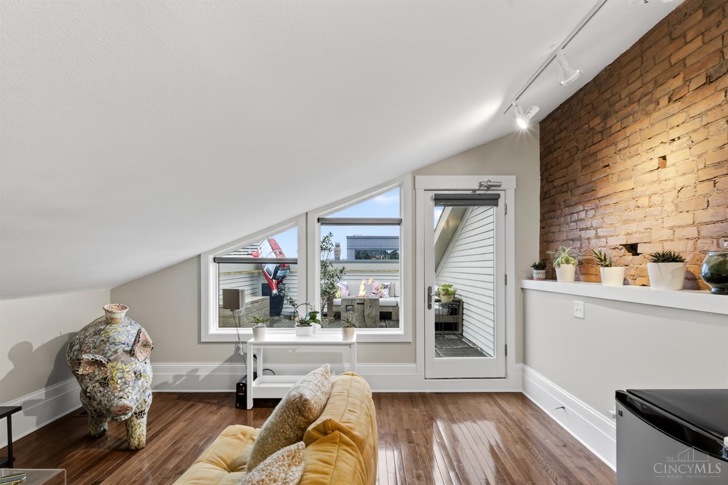 1008 Elm Street, Cincinnati, OH, 45202 — photo 32