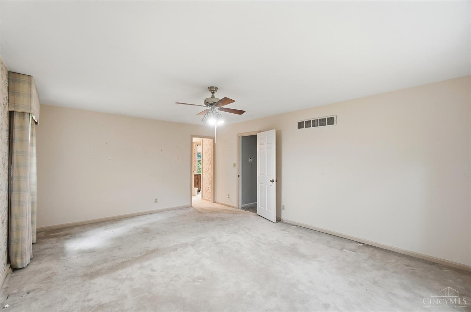 4 Beechurst Woods Lane, Green Twp, OH, 45233 — photo 26