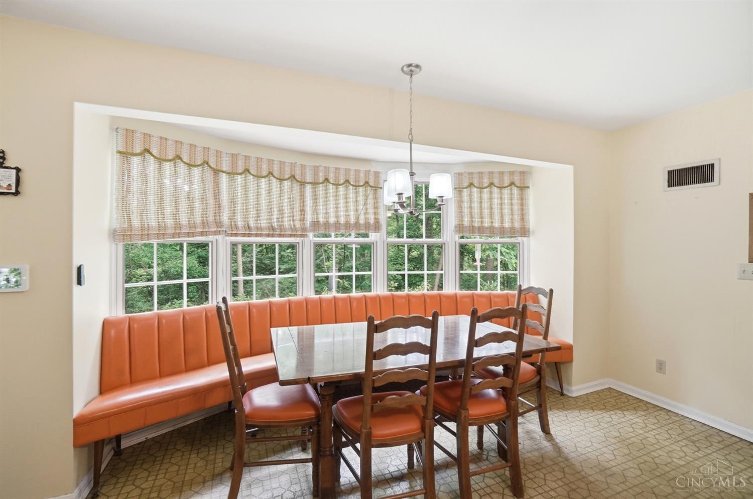 4 Beechurst Woods Lane, Green Twp, OH, 45233 — photo 16