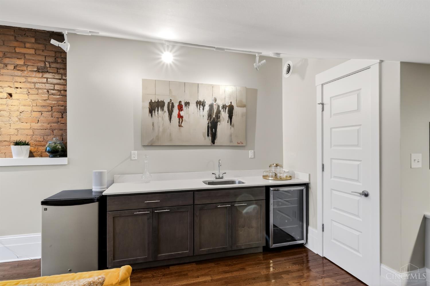 1008 Elm Street, Cincinnati, OH, 45202 — photo 31