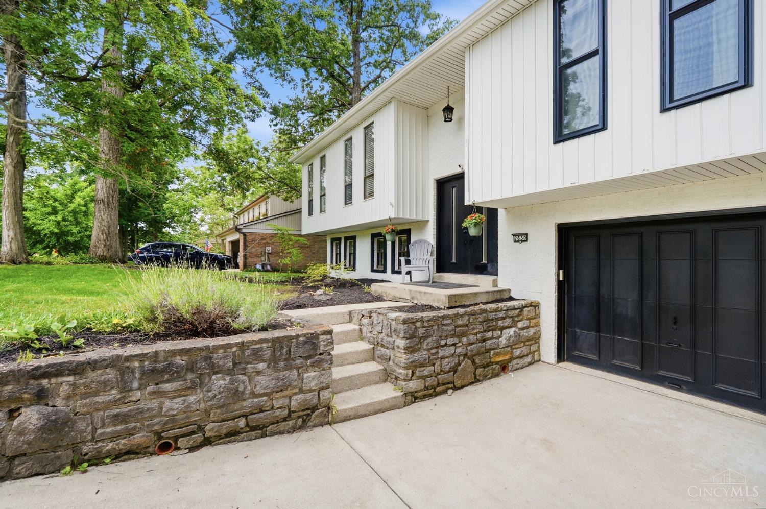 7830 Shadowhill Way, Montgomery, OH, 45242