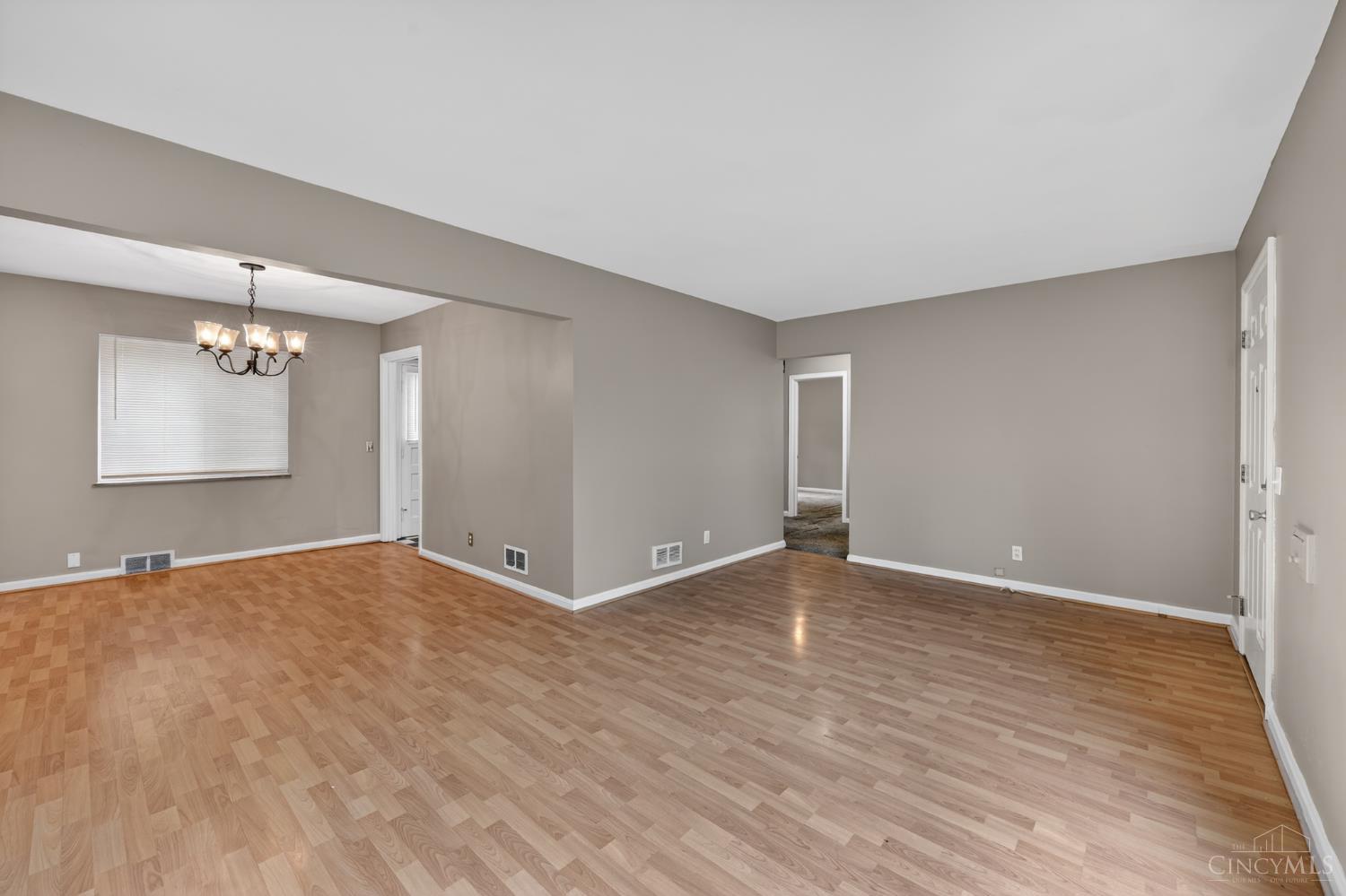 8668 Daly Road, Springfield Twp., OH, 45231 — photo 4