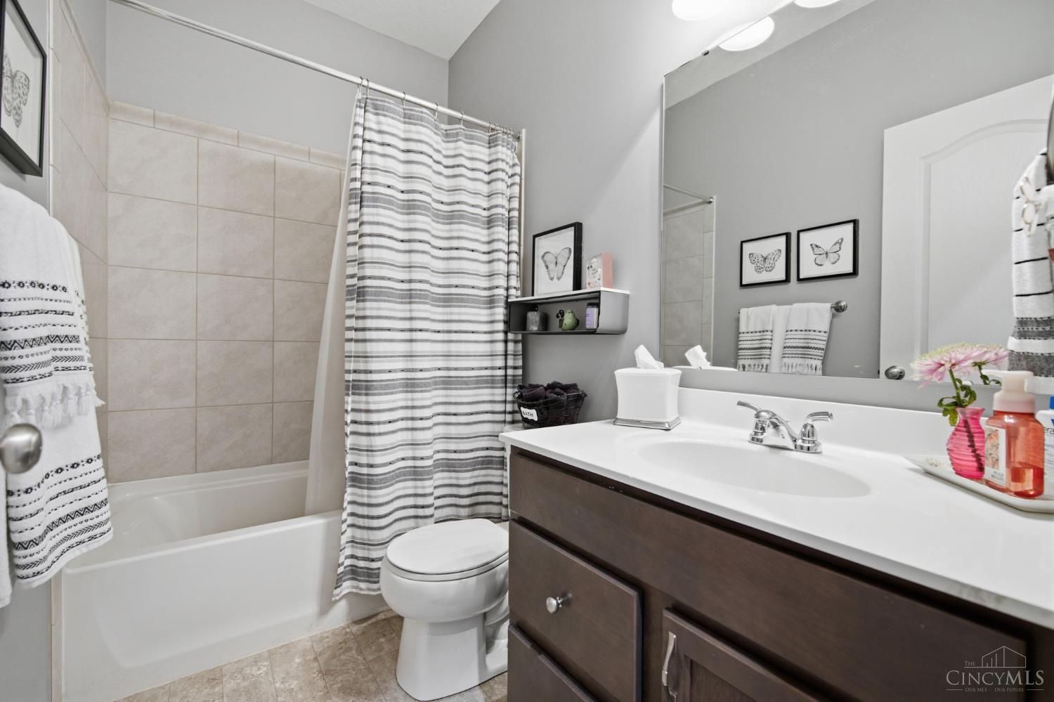 5114 Renaissance Park Drive, Middletown, OH, 45005 — photo 10
