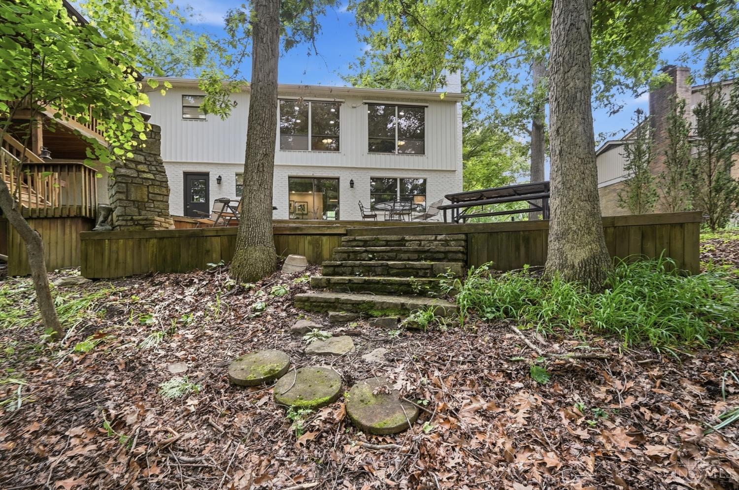 7830 Shadowhill Way, Montgomery, OH, 45242