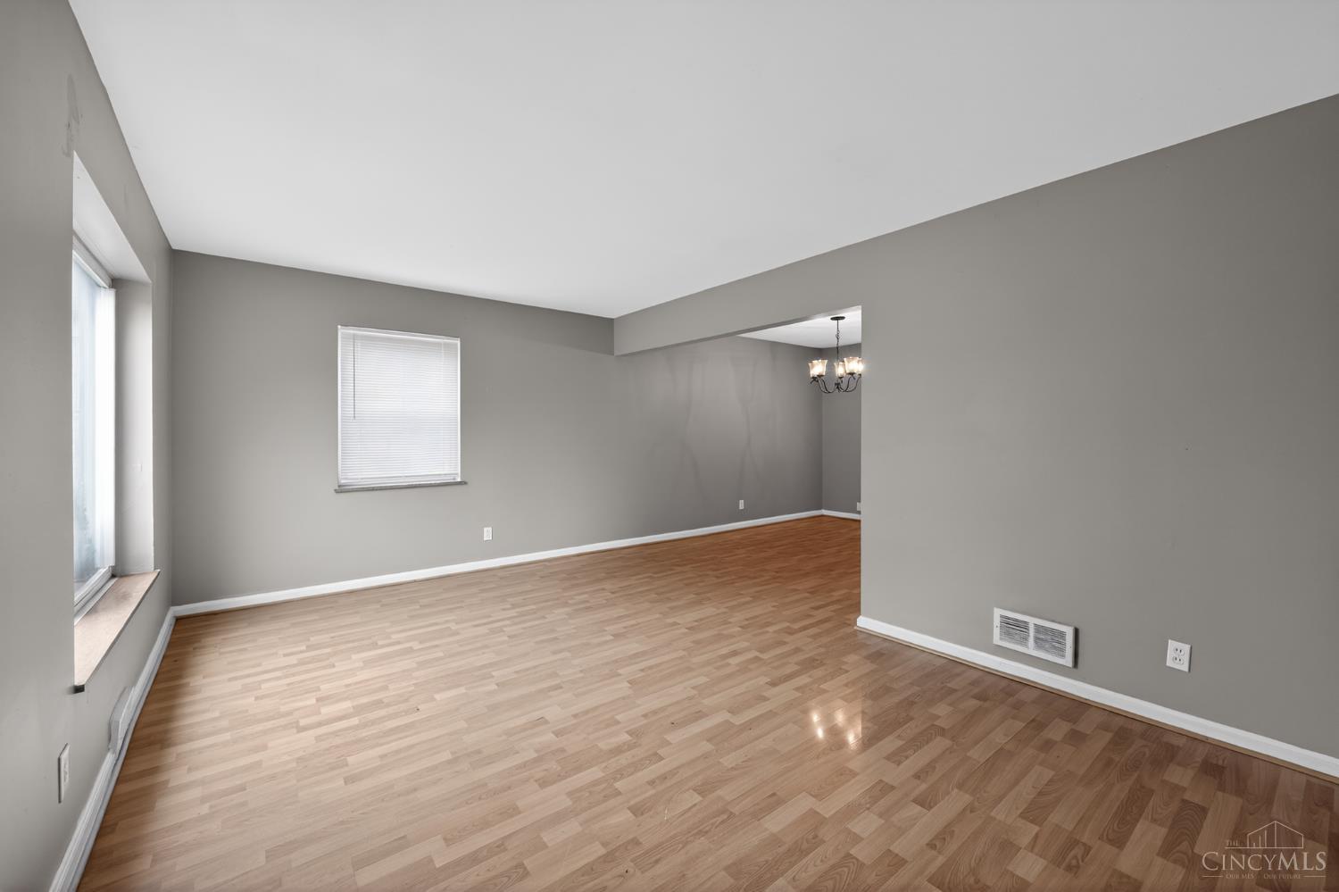 8668 Daly Road, Springfield Twp., OH, 45231 — photo 11