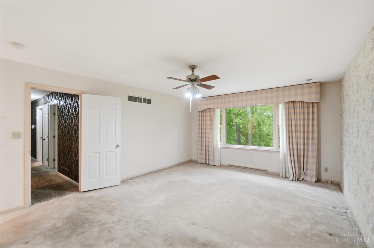 4 Beechurst Woods Lane, Green Twp, OH, 45233 — photo 25