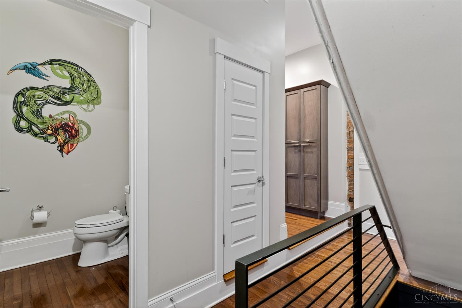 1008 Elm Street, Cincinnati, OH, 45202 — photo 11