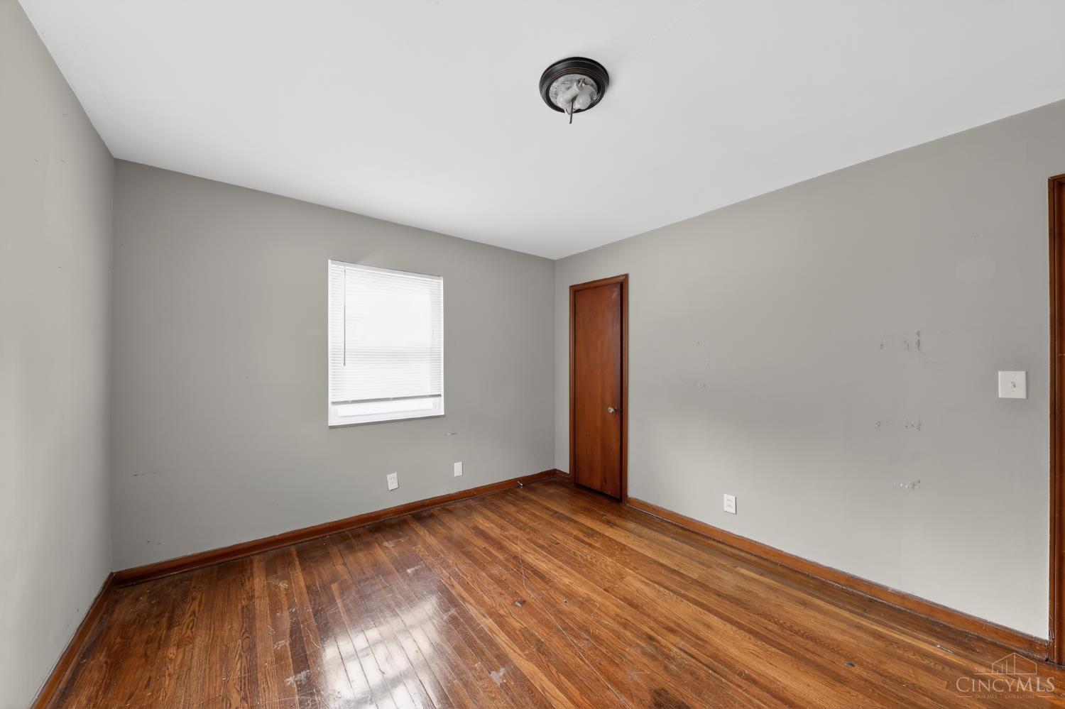 218 Ridgeway Road, Cincinnati, OH, 45216 — photo 12