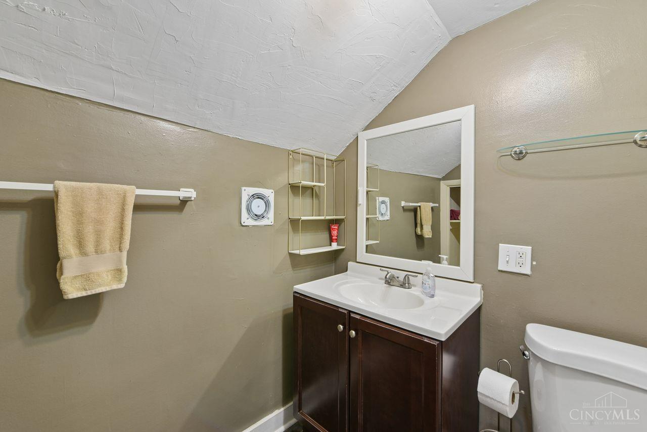 738 Enright Avenue, Cincinnati, OH, 45205 — photo 36