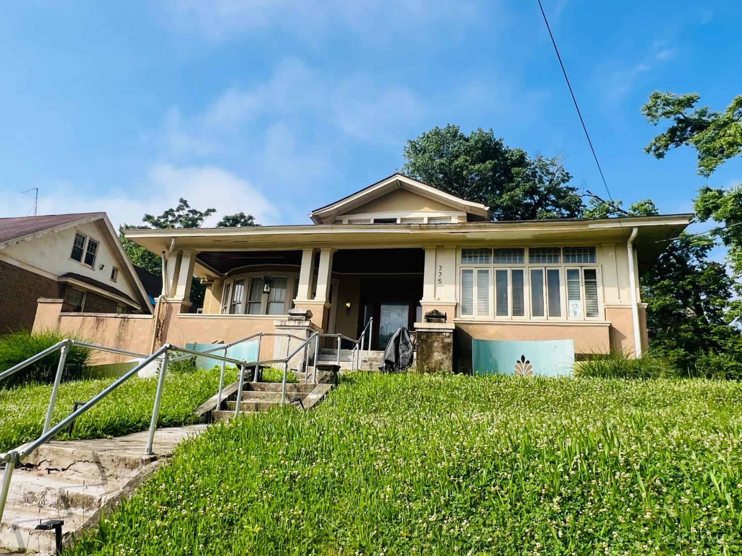 775 Clinton Springs Avenue, Cincinnati, OH, 45229