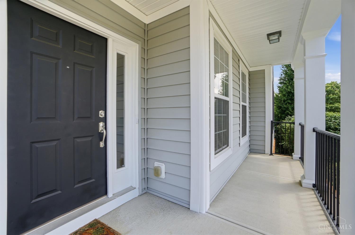 678 Hyacinth Road