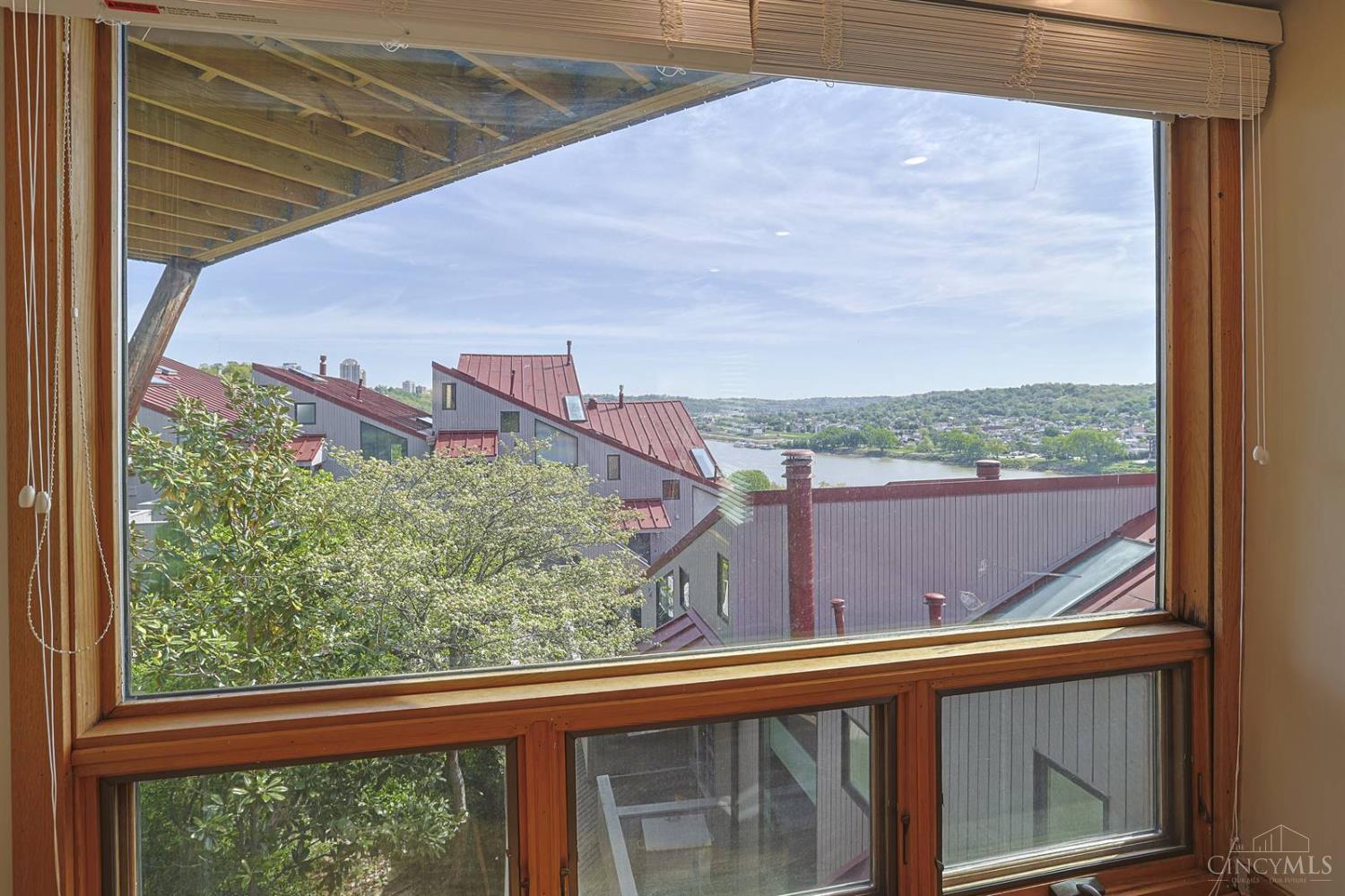 1022 Hatch Street, Cincinnati, OH, 45202 — photo 39