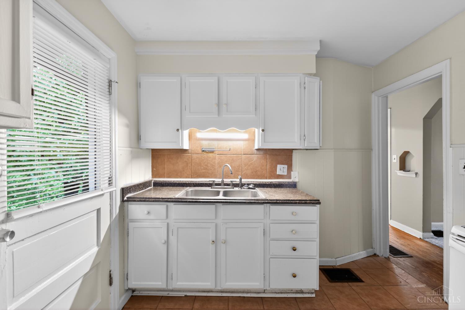 1866 Ashbrook Drive, Cincinnati, OH, 45238 — photo 15