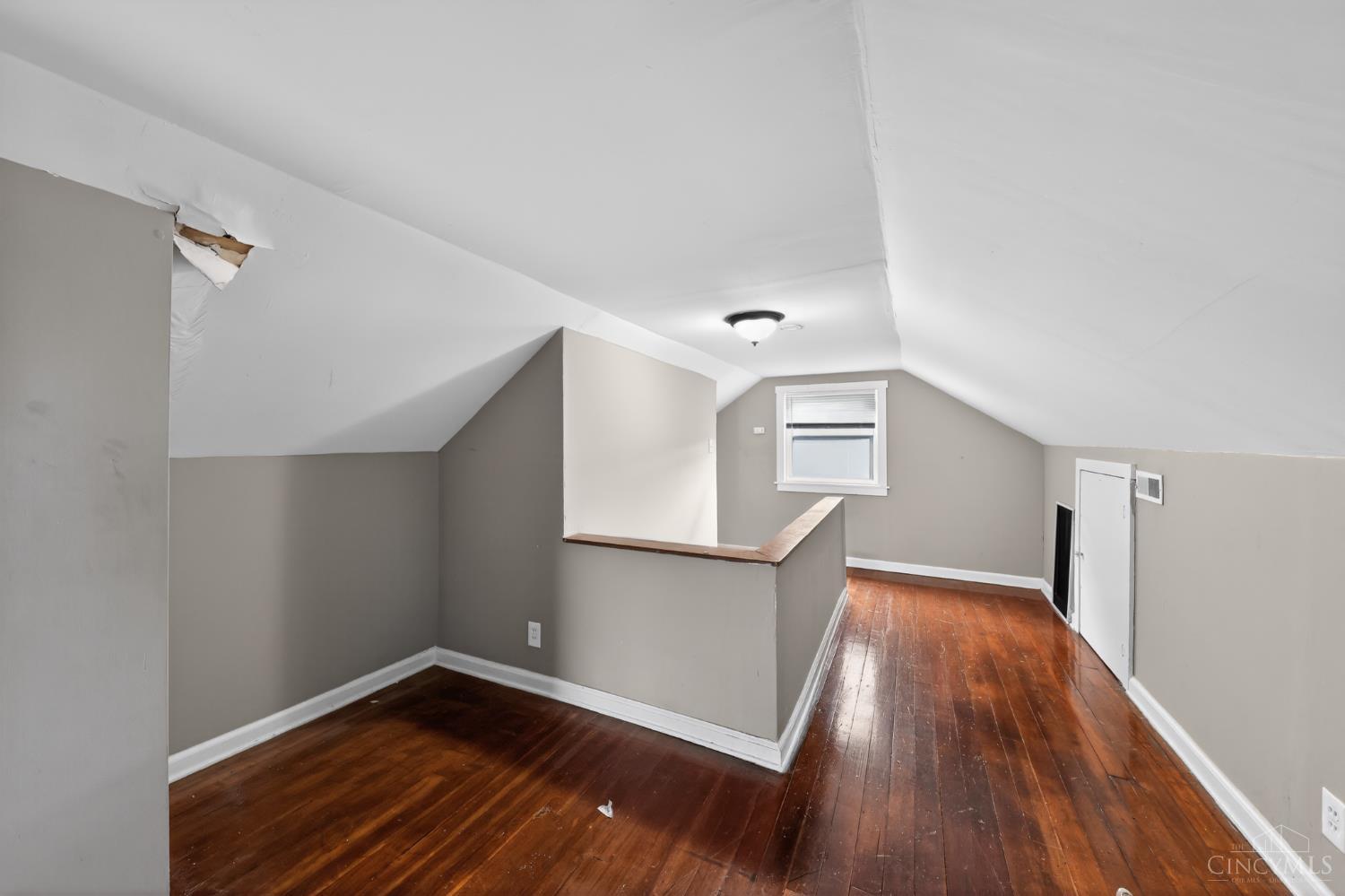 218 Ridgeway Road, Cincinnati, OH, 45216 — photo 25