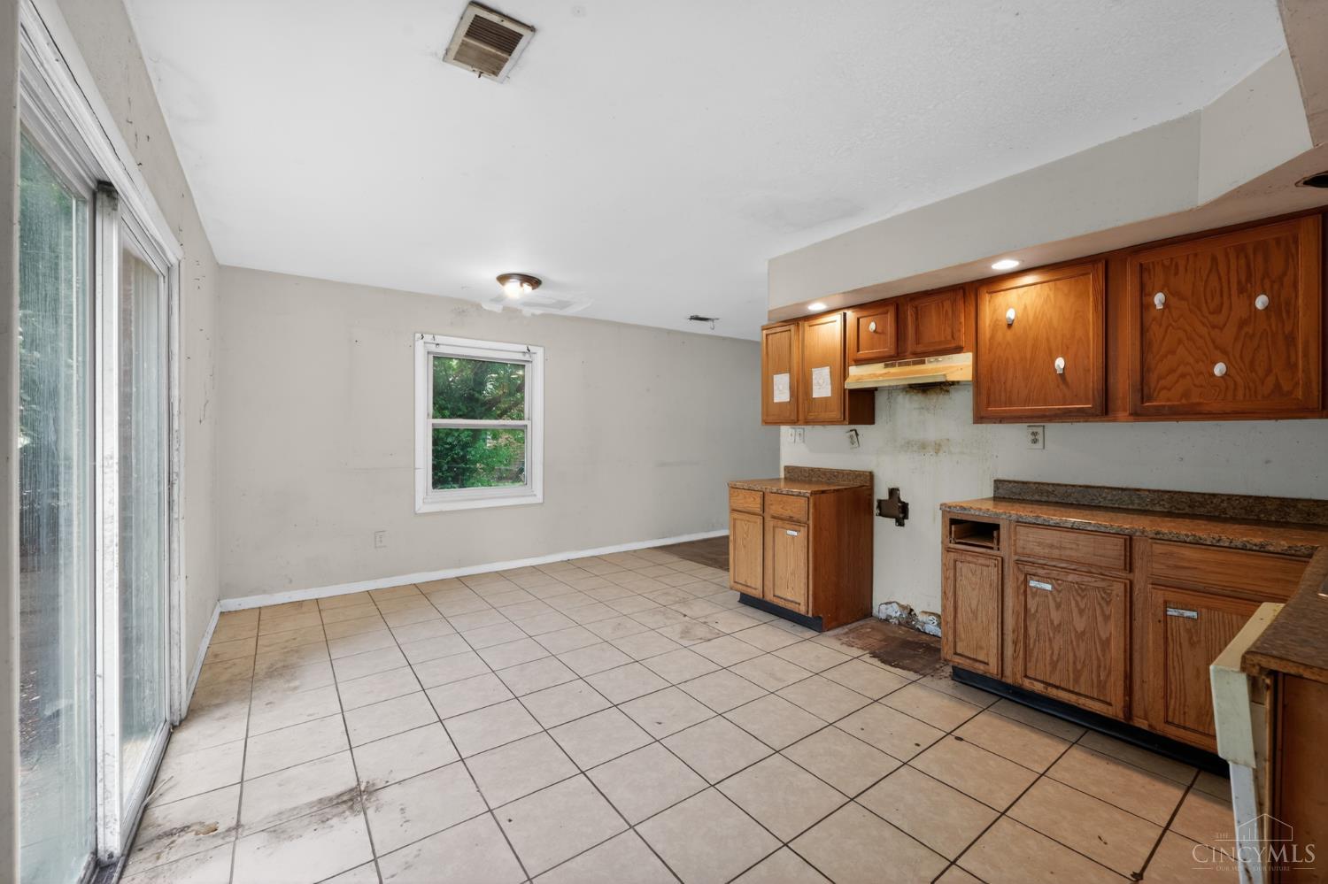 1051 Flintlock Drive, Cincinnati, OH, 45231 — photo 18