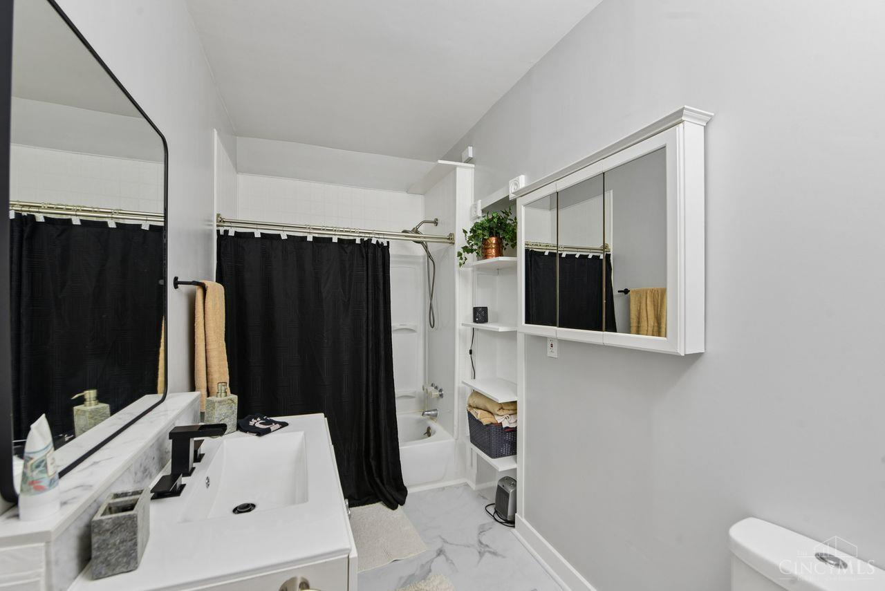 738 Enright Avenue, Cincinnati, OH, 45205 — photo 34
