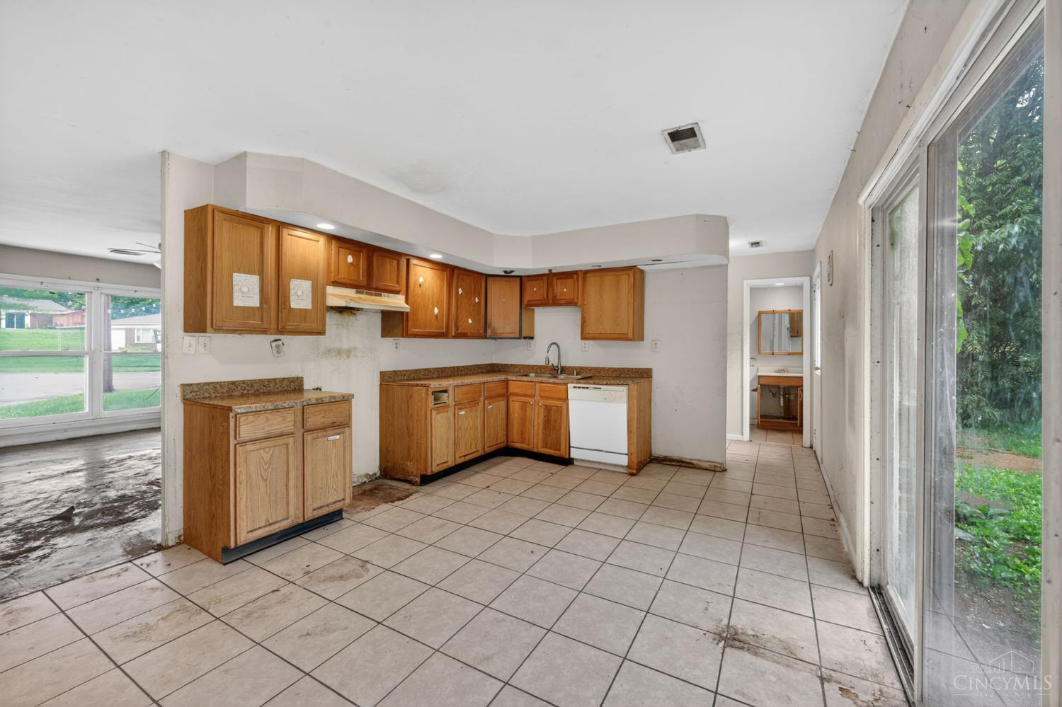 1051 Flintlock Drive, Cincinnati, OH, 45231 — photo 21