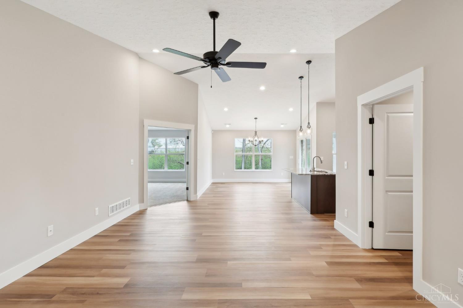 5019 Waterford Lane, Middletown, OH, 45042 — photo 16