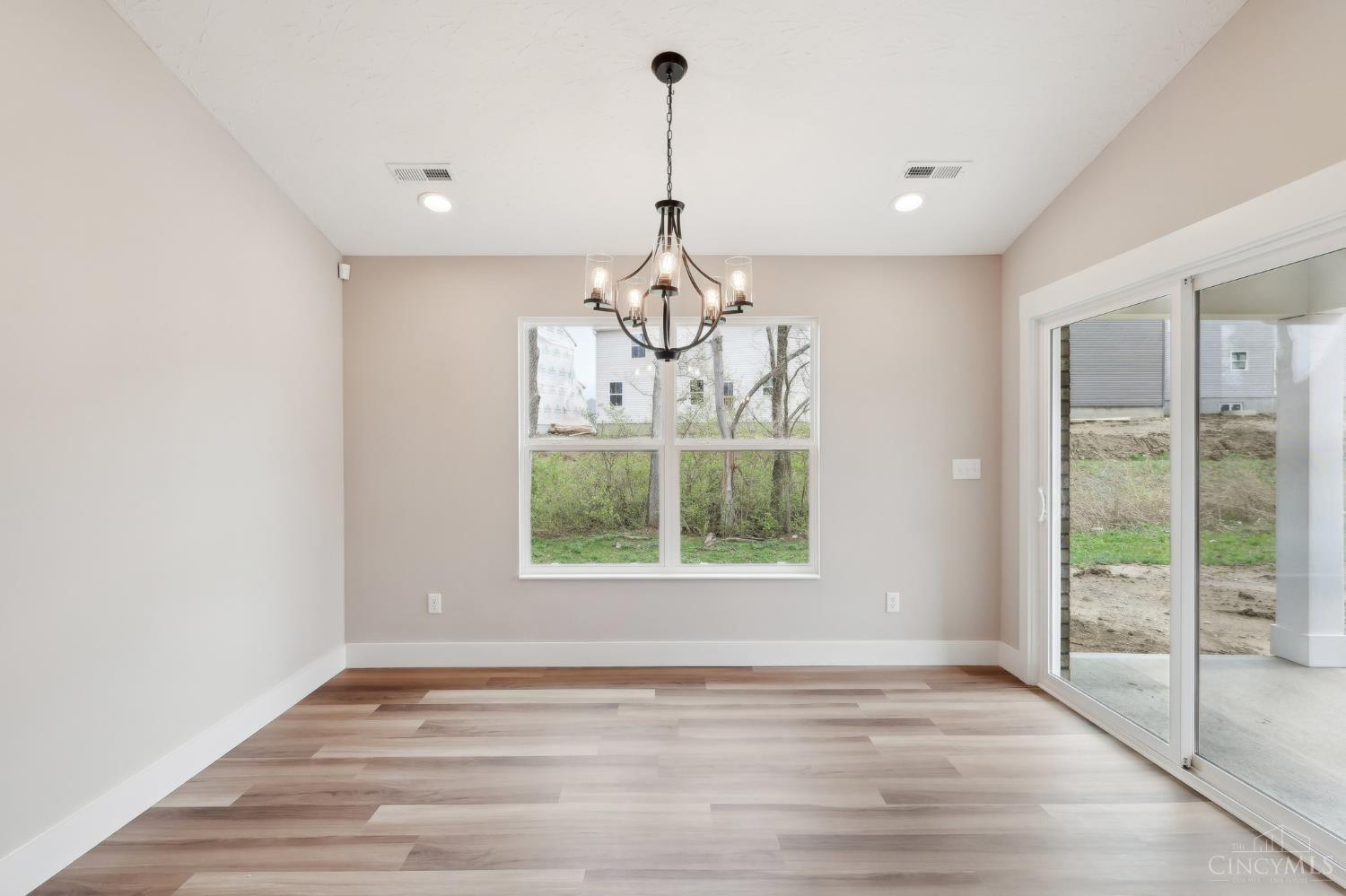 5019 Waterford Lane, Middletown, OH, 45042 — photo 11