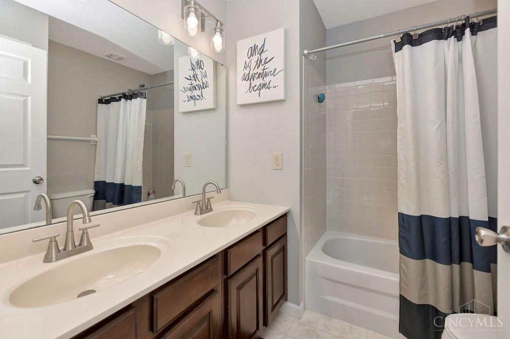 220 Crockett Drive, Springboro, OH, 45066