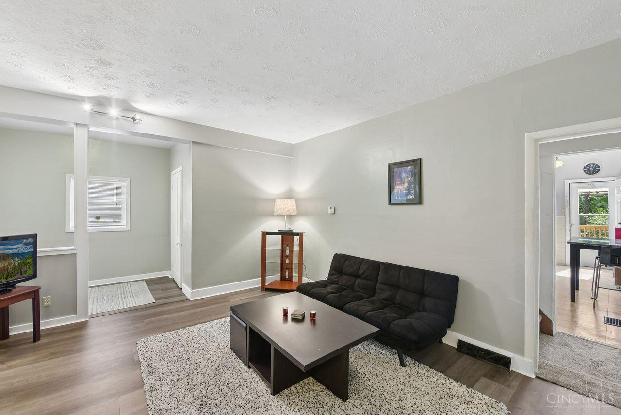 738 Enright Avenue, Cincinnati, OH, 45205 — photo 8