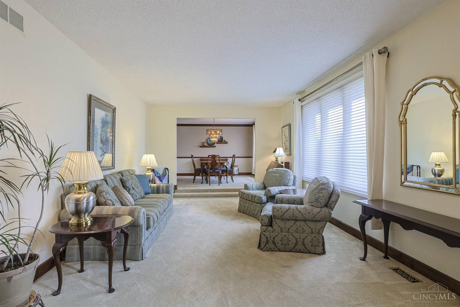 19 Lora Lane, Hamilton, OH, 45013 — photo 6