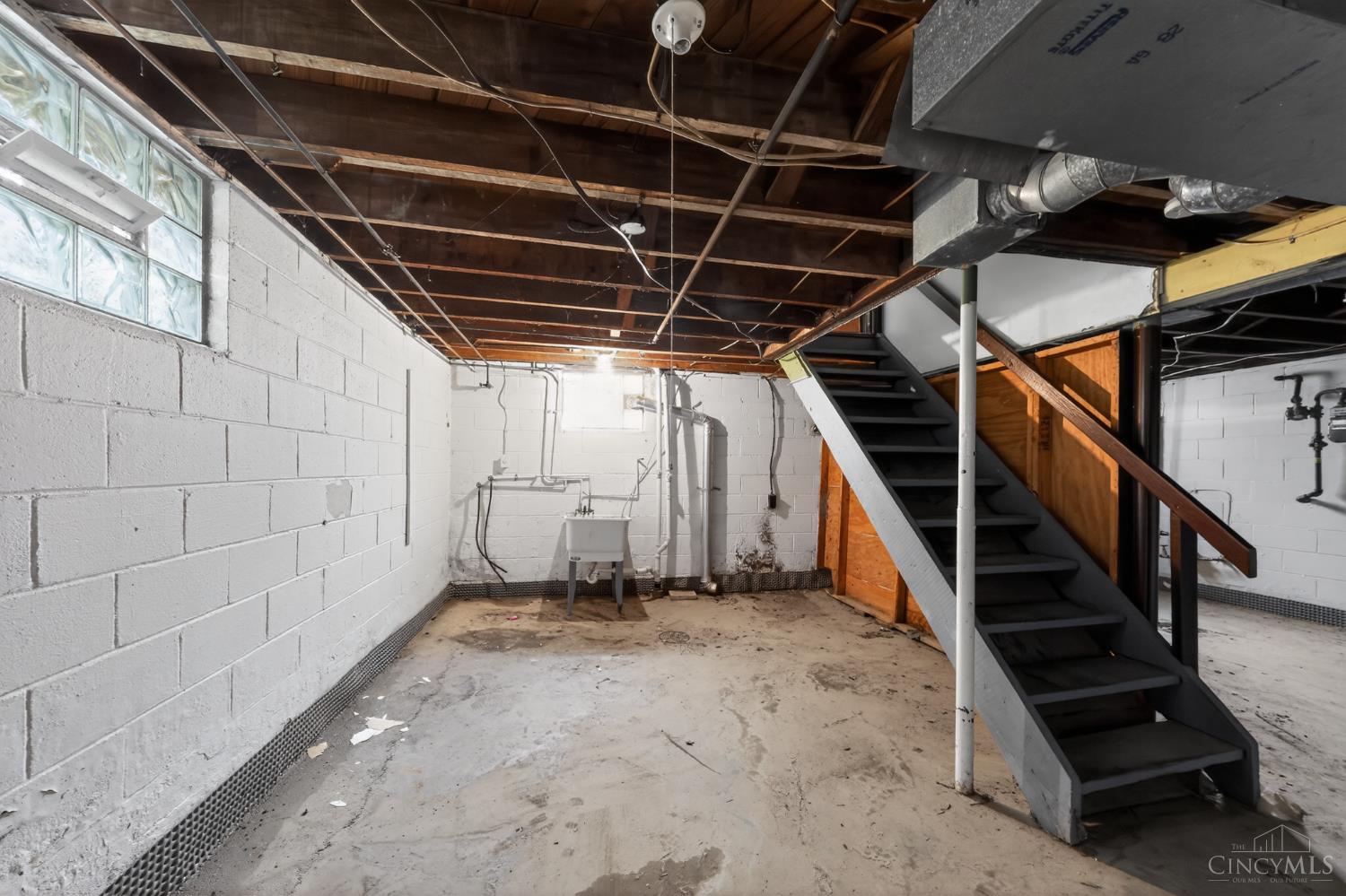 218 Ridgeway Road, Cincinnati, OH, 45216 — photo 24