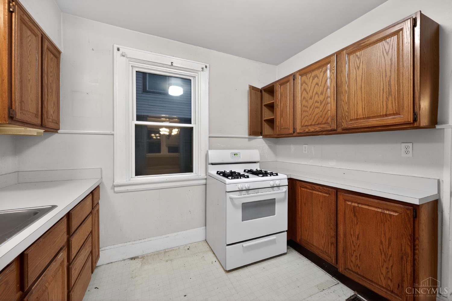1083 Benz Avenue, Cincinnati, OH, 45238 — photo 11