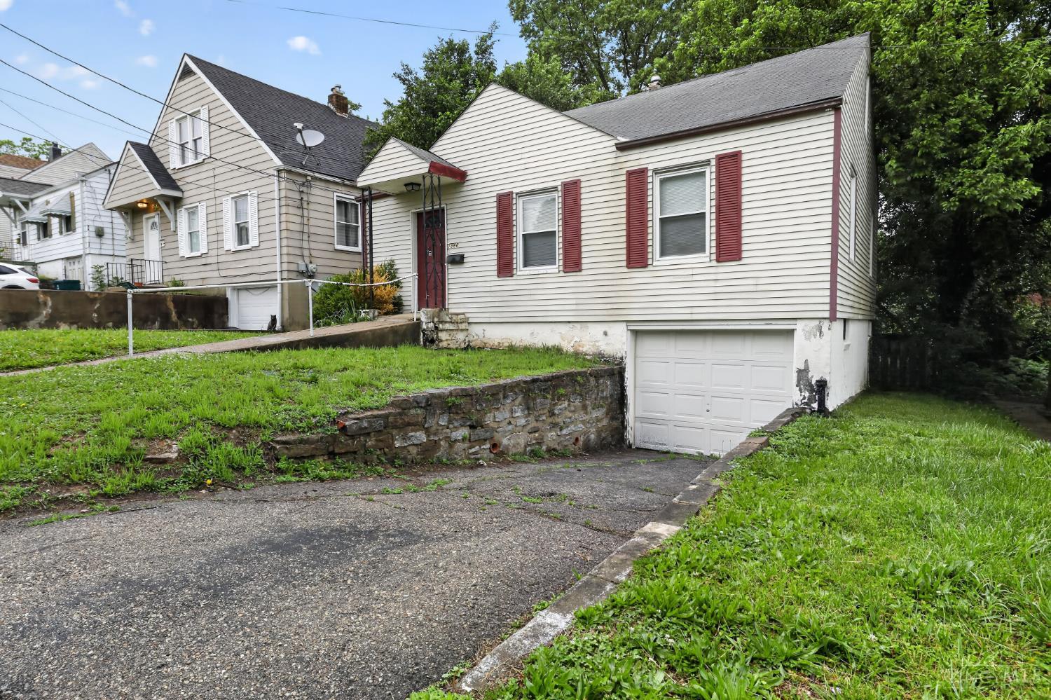 1866 Ashbrook Drive, Cincinnati, OH, 45238 — photo 4
