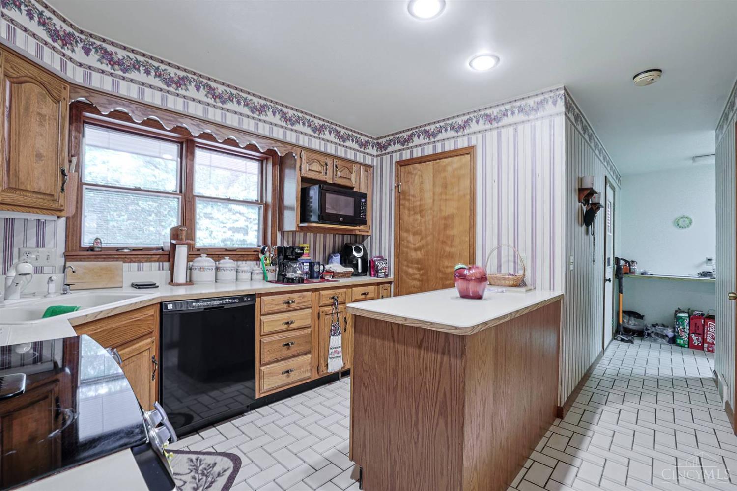 4038 Schoenling Road, Morgan Twp, OH, 45053 — photo 15