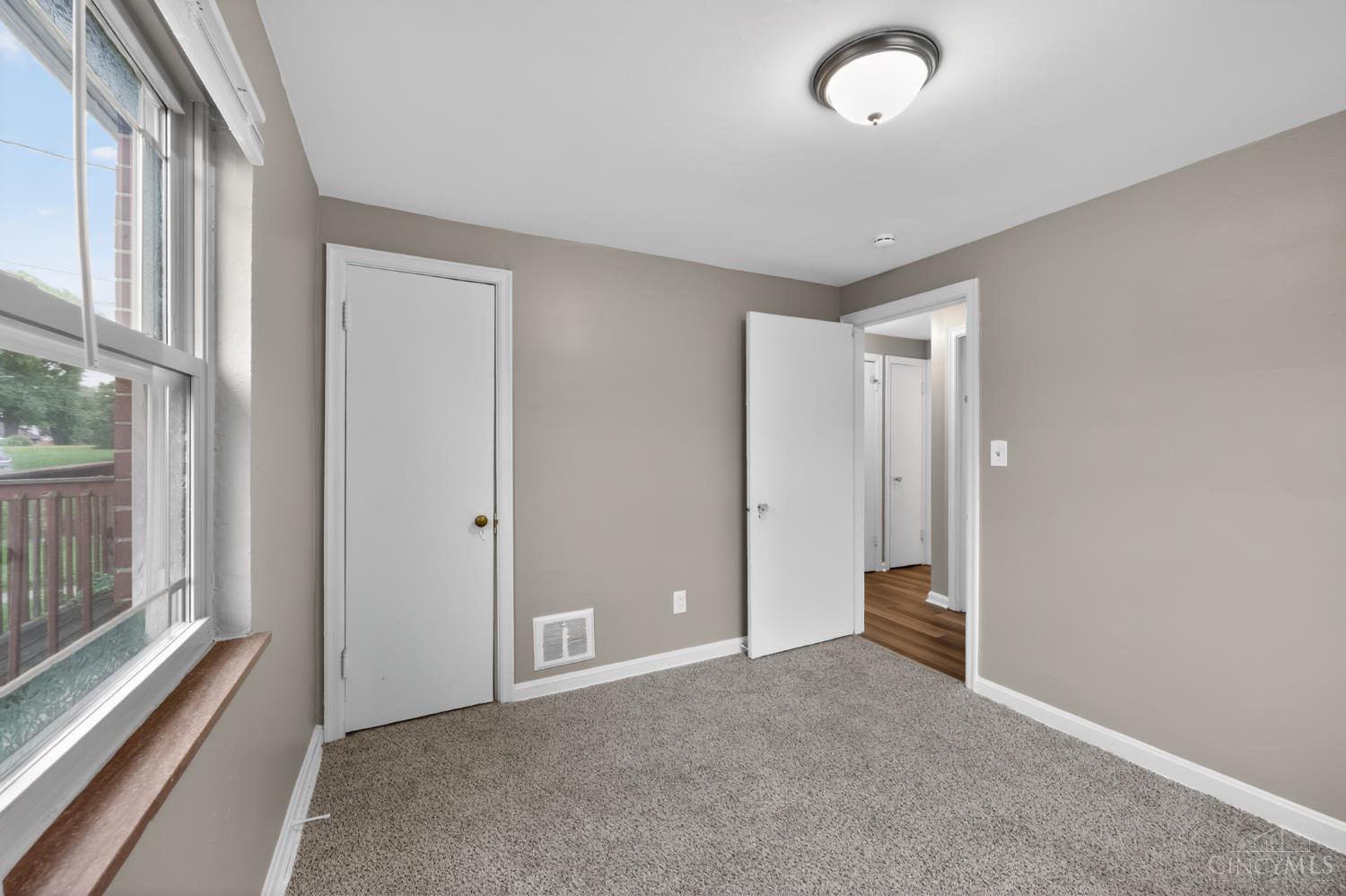 6331 Stover Avenue, Golf Manor, OH, 45251 — photo 18