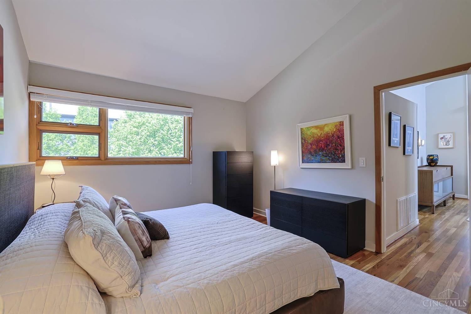 1022 Hatch Street, Cincinnati, OH, 45202 — photo 31